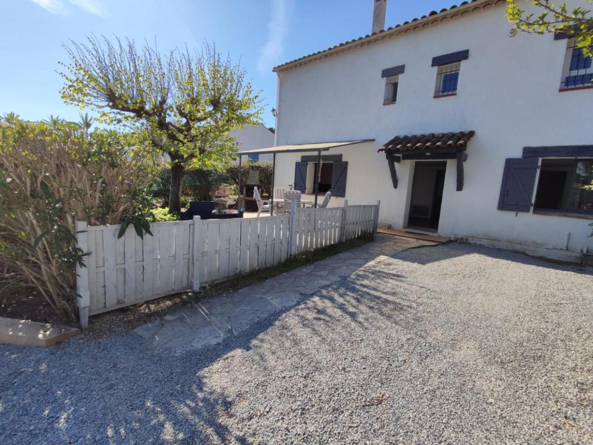 Le Mas du Bijou Bleu Puget-sur Argens Extérieur photo