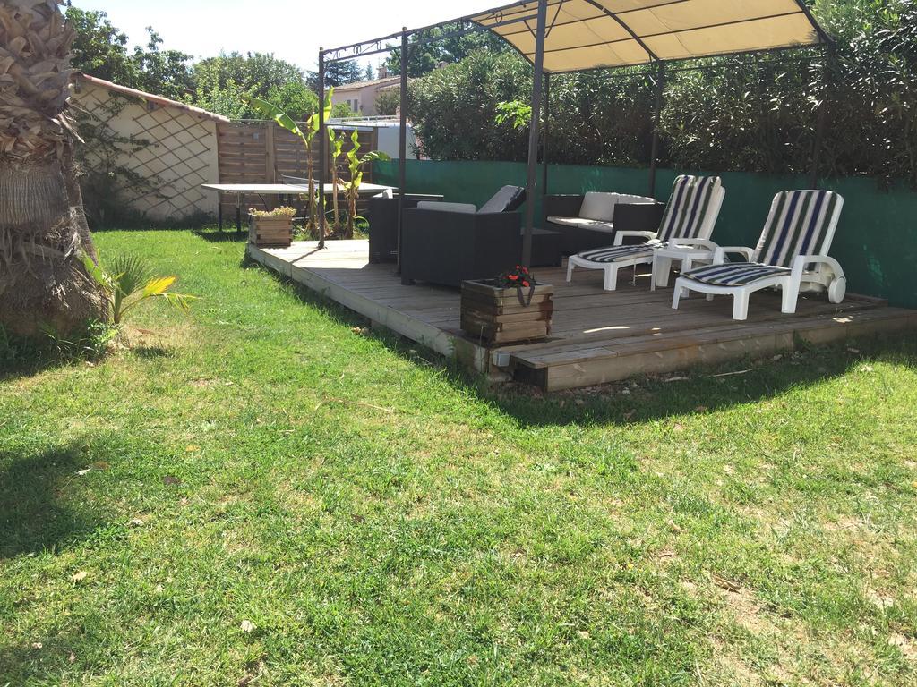 Le Mas du Bijou Bleu Puget-sur Argens Extérieur photo